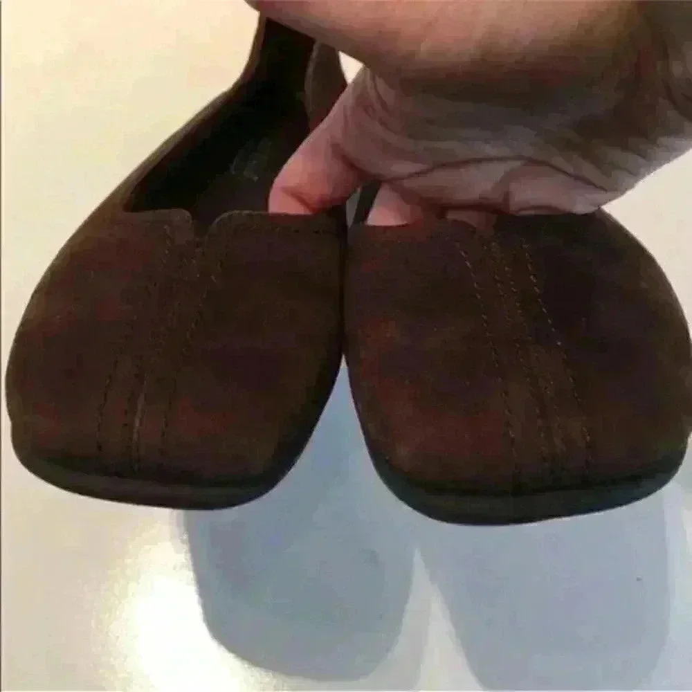 New Coldwater Creek Flats Size 6.5 Brown Suede